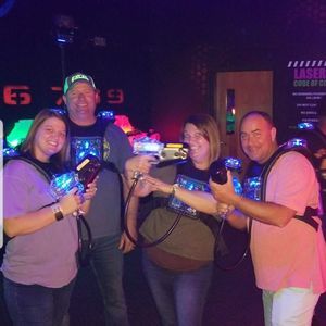 Meet your Posher, Leslie